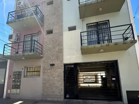 DEPARTAMENTO CON COCHERA EN MERLO CENTRO