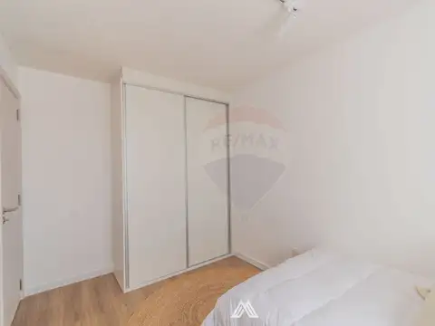 VENTA APARTAMENTO 2 DORMITORIOS BLANQUEADA BALCÓN
