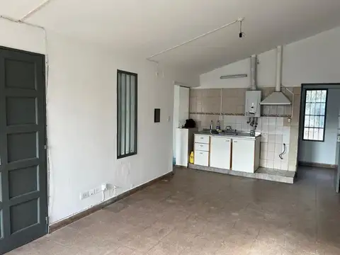 CASA EN ALQUILER ZONA RUTA 20 DOS DORMITORIOS