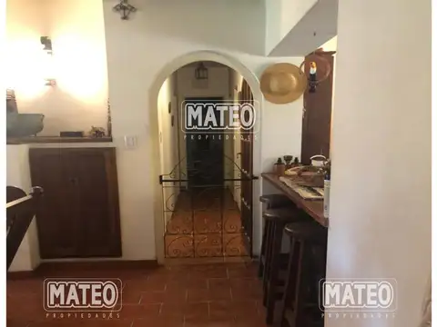 Chalet en Venta con Amplio Parque.