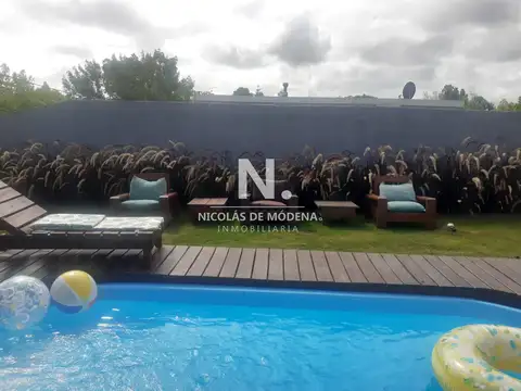 Casa en Venta en Pinares, USD 285.000