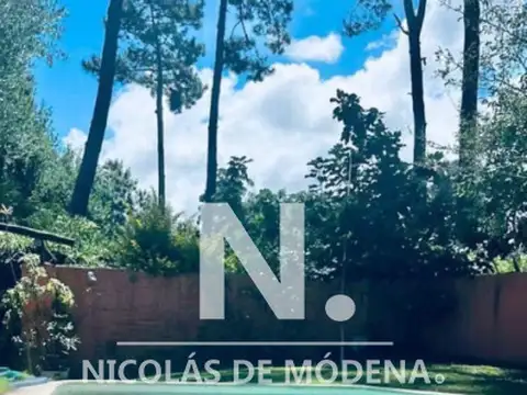 Casa en Alquiler de 5 dormitorios
