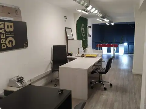 Local en Venta en Recoleta, USD 420.000