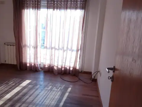 Departamento en Alquiler al Este