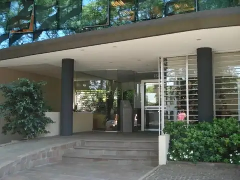 Oficina Monoambiente con 4 baños