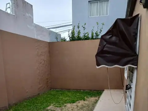 Casa en Alquiler en La Plata, $ 900.000