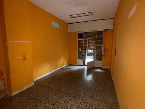Local en Alquiler en Barrio San Pedro, $ 750.000