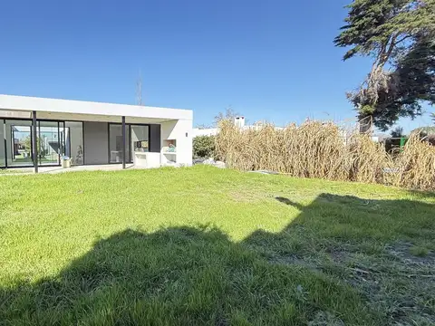 Casa en Venta en San Matias, USD 399.000