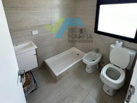 Casa en Venta al Oeste