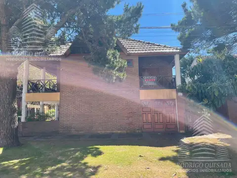 Depto Tipo Casa en Venta de 5 ambientes