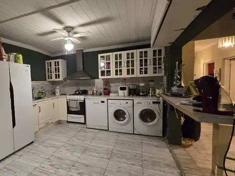 Depto Tipo Casa en Venta de 4 dormitorios