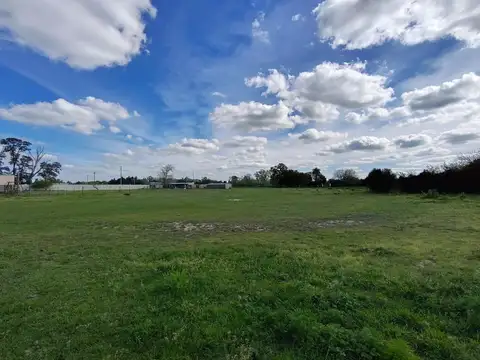 Terreno en Venta en Navarro, USD 29.000