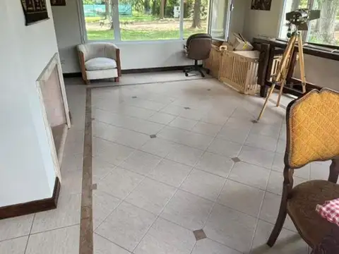 Casa en venta - 5 Dormitorios 4 Baños - Exaltación de la Cruz