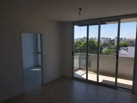 ALQUILER 2 AMB FRENTE BCON BAÑO TOILETTE + COCHERA