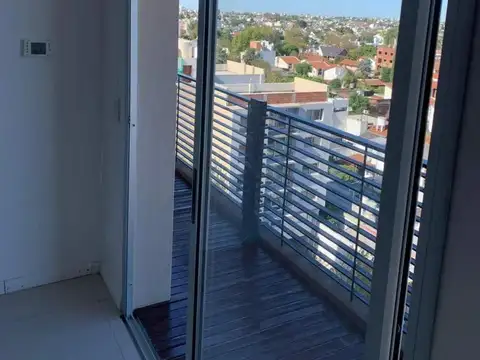 Departamento 4 ambientes con 3 baños