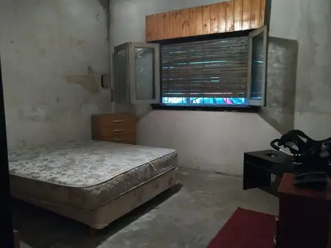 Depto Tipo Casa en Venta en Caseros, USD 100.000