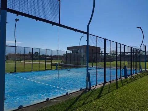 Terreno en Venta 28  mts Fondo