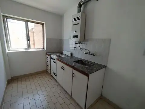 Departamento 5 ambientes con 1 baño