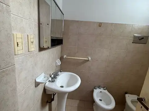 Depto Tipo Casa en Alquiler de 1 dormitorio