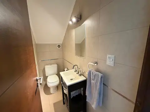 Casa 6 ambientes en Barrio La Olivia