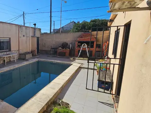 Venta en Barrio Don Bosco Casa con todas las comodidades