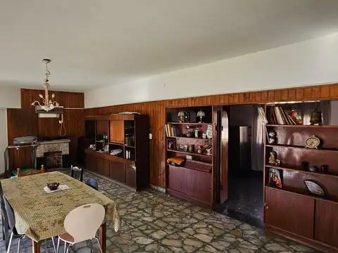 Casa en Venta en Barrio Don Bosco, USD 169.000