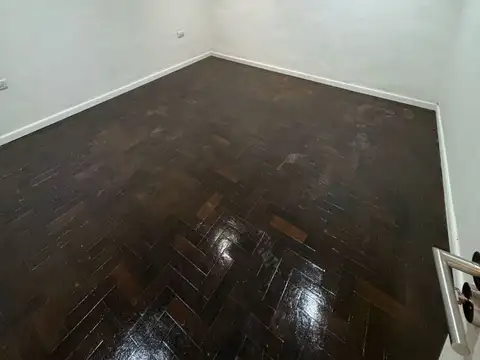 Depto Tipo Casa en Venta al Este