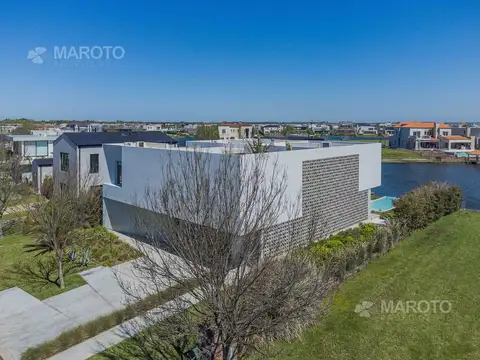 Casa  EN VENTA  en Puertos - MAROTO PROPIEDADES