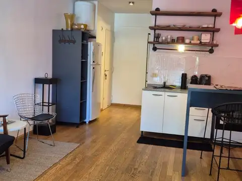 EXCEPCIONAL MONOAMBIENTE AL FRENTE * 1 CUADRA DE SHOPING*