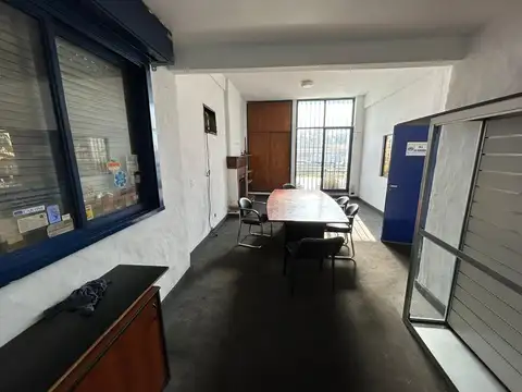 Depósito / Local en Alquiler