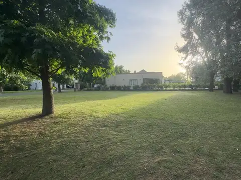 Venta Lote Terreno Barrio Cerrado Pilar 867 m2