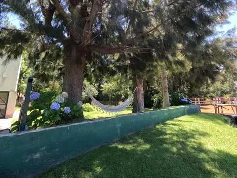 Muelle TIHANY, CANAL ARIAS