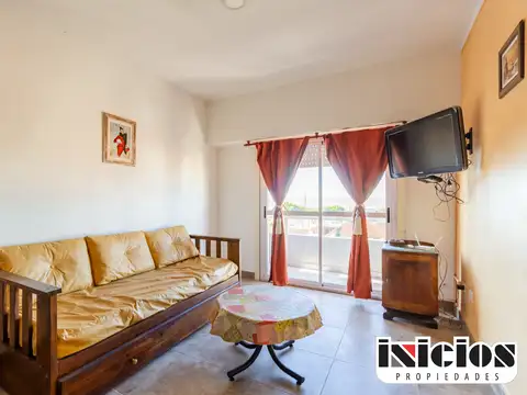 Hipolito Yrigoyen 400