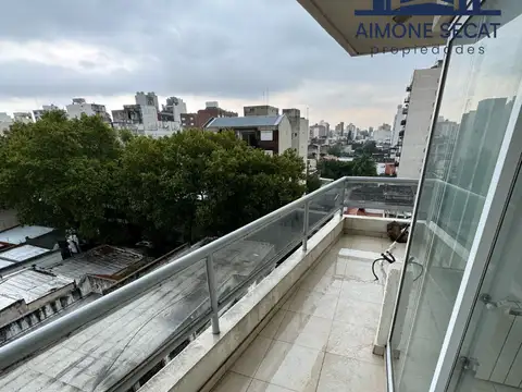 Departamento 2 ambientes en venta. San Martin centro