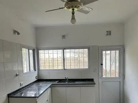 Casa en Venta en Perez, USD 55.000