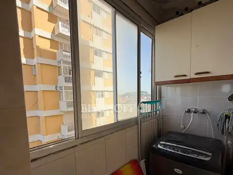 DEPARTAMENTO 2 AMBIENTES CON AMPLIA VISTA AL MAR