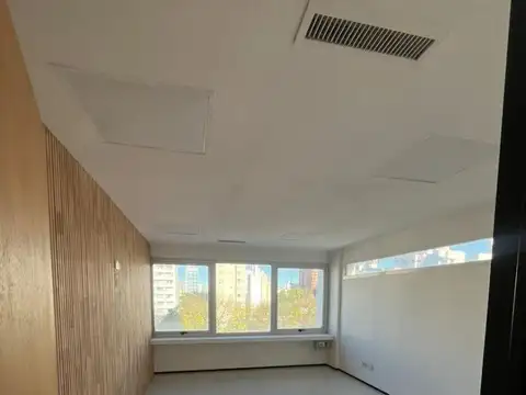 Oficina en Venta al Norte