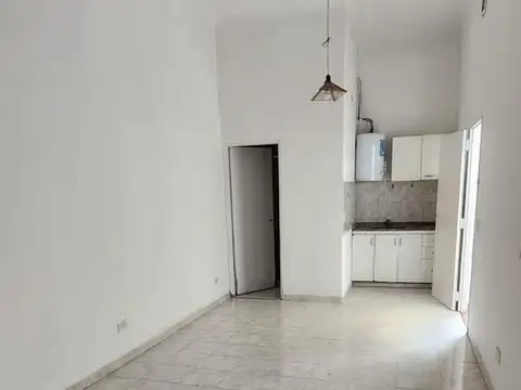 Depto Tipo Casa en Venta al Este