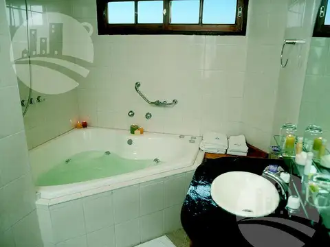 Hotel en Venta 23 años