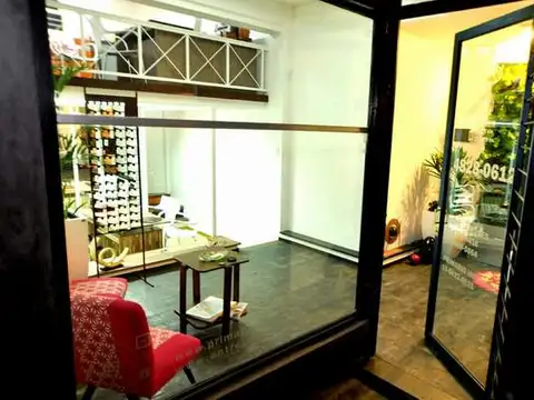 Local en Alquiler Via Púb.