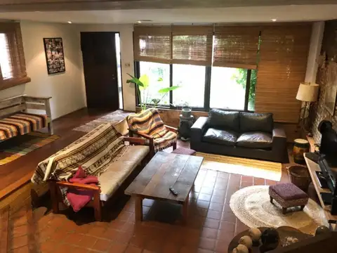 Casa en Venta de 5 dormitorios