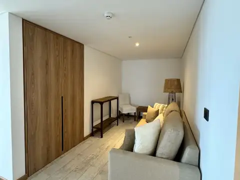 PEDRO BLANES VIALE 1400, Piso 14