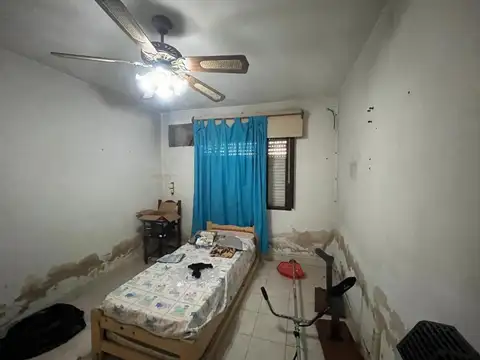 Casa 2 ambientes con 1 baño