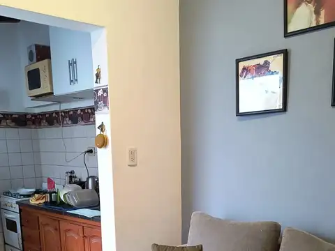 PH EN PLANTA BAJA DE DOS AMBIENTES CON PATIO, SIN EXPENSAS 