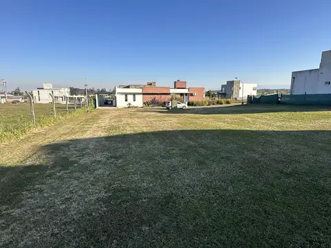 Terreno en Venta en Los Nogales, USD 20.000