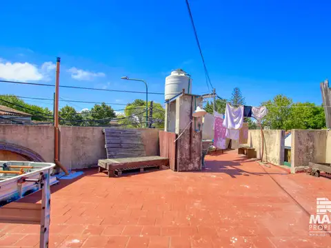 Lote Casa en Venta de 5 Ambientes en Martínez