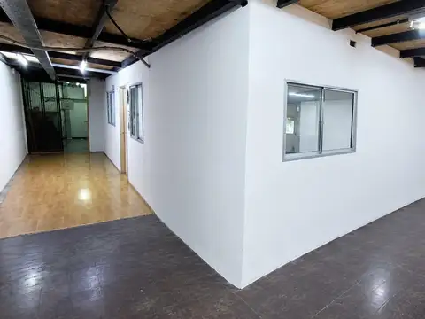 Galpon en Venta en Abasto, USD 600.000