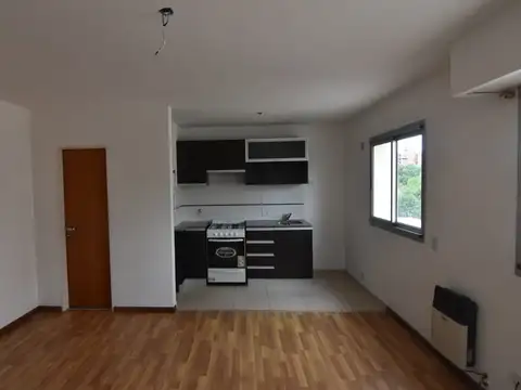 Excelente Monoambiente a la venta en Laprida al 2000!