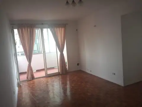 Avenida Varela 1400, Piso 7