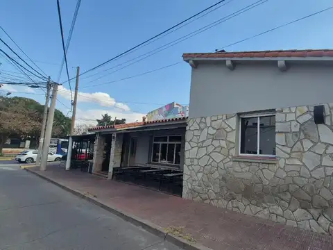 Local en Venta en Zona Centro, USD 550.000